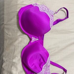 Victoria's Secret Vibrant Purple Lace Bra